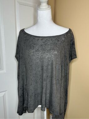 Rock & Republic Lightweight Studded Wide Neck Sleeveless Heather Gray Top Med